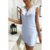 Robe bleu courte et légère, avec détails buste