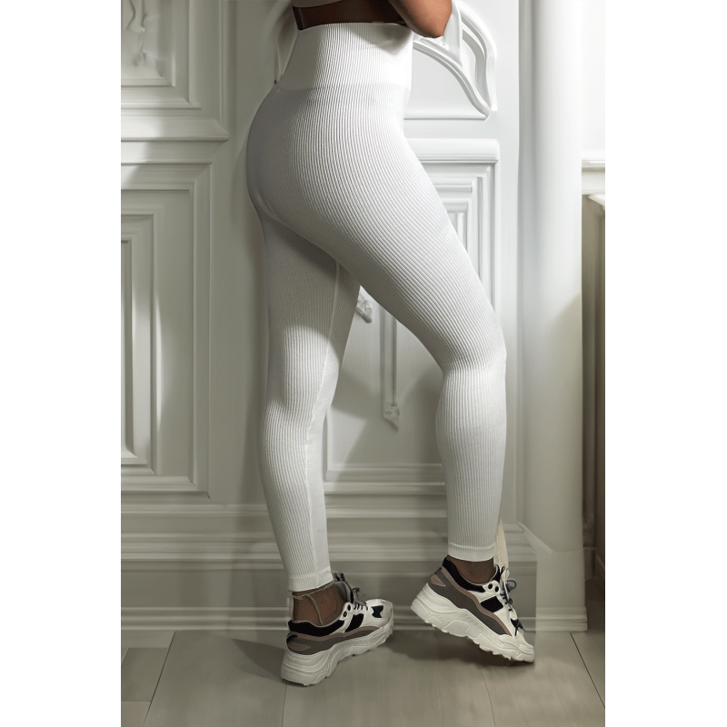 Legging blanc en maille côtelé très extensible
