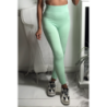 Legging vert en maille côtelé très extensible