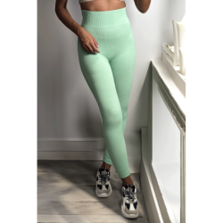Legging vert en maille côtelé très extensible