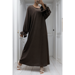 Longue abaya marron froncé aux manches
