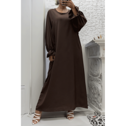 Longue abaya marron froncé aux manches