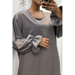 Longue abaya antharcite froncé aux manches