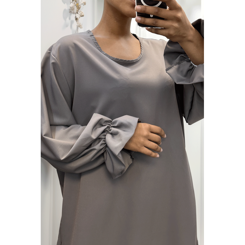 Longue abaya antharcite froncé aux manches