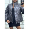 Manteau matelassé noir très chic et ajustable