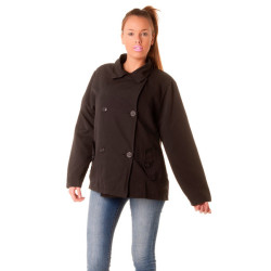Superbe petit paletot noir, les classiques de la mode. Dressing fashion de modeuse