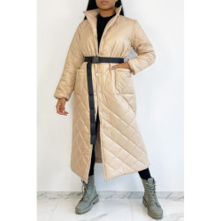 Long manteau matelassé rose gold très chic à ceinture