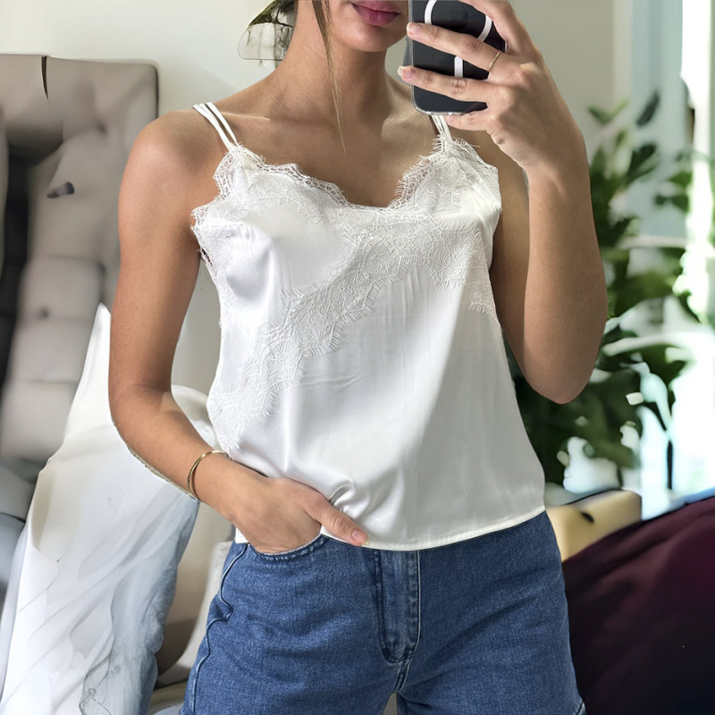Débardeur blanc satiné avec dentelle