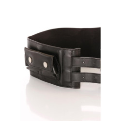 Ceinture noire large, double boucle et pochettes accessoires. D7235