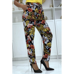 Pantalon fluide moutarde à motif floral B-59