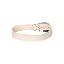 Ceinture blanc avec boucle argenté. D7364