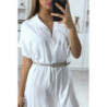 Fine ceinture grise clouté pour ajusté la taille