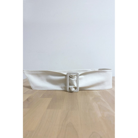 Ceinture blanche avec boucle rectangle