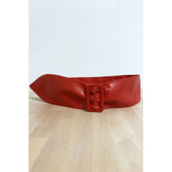 Ceinture rouge avec boucle rectangle
