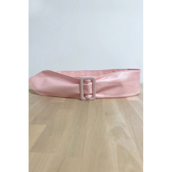 Ceinture rose avec boucle rectangle