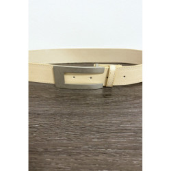 Ceinture beige en simili avec boucle rectangulaire