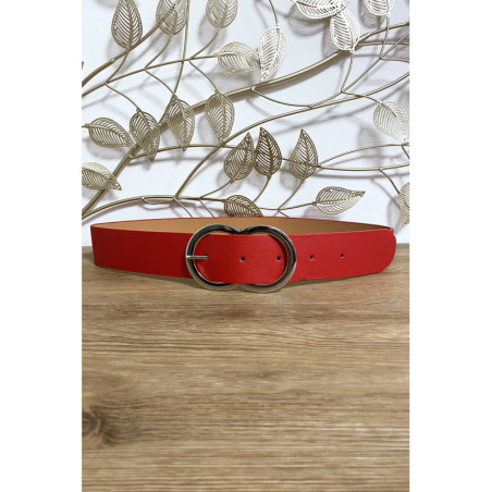 Ceinture rouge en simili avec jolie boucle argenté