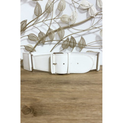 Ceinture blanche en simili avec anneaux sur les cotés