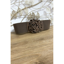 Ceinture marron avec boucle en forme de fleure ornée de strass