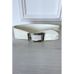 Ceinture blanche en suédine avec strass sur la boucle