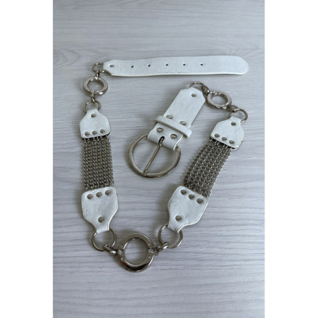 Ceinture blanche en simili avec chêne et accessoire argenté