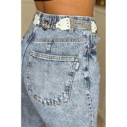 Ceinture blanche en simili avec chêne et accessoire argenté
