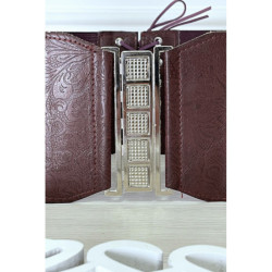 Ceinture de taille bordeaux avec lacet au dos