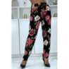 Pantalon fluide noir à motif floral B-11