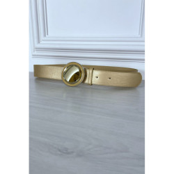 Ceinture dorée avec boucle bijoux