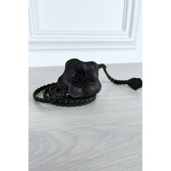 Ceinture tressée noire en simili avec fleur