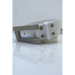 Ceinture blanche à boucle rectangulaire destroy
