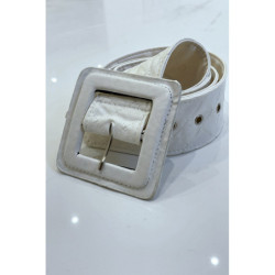Ceinture blanche style matelassé boucle carrée