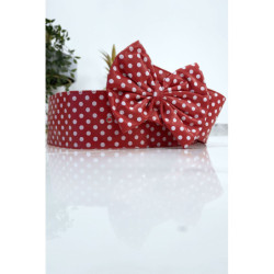 Ceinture rouge en pvc avec noeud papillon