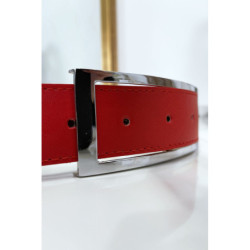 Ceinture rouge avec boucle argenté
