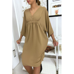 Robe classe camel à manches courtes
