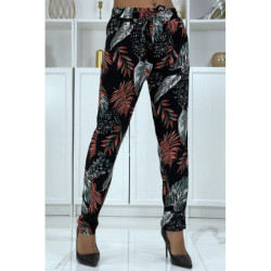 Pantalon fluide noir à motif floral B-15