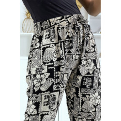 Pantalon fluide noir à motif ethnique A-21
