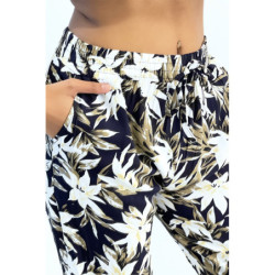 Pantalon fluide marine imprimé tropical resserré aux chevilles