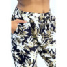 Pantalon fluide marine imprimé tropical resserré aux chevilles