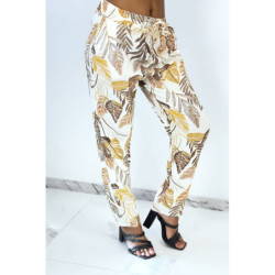 Pantalon fluide beige coupe droite à imprimé plumes multicolors