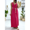 Longue robe croisé en fuchsia avec ceinture en cordon