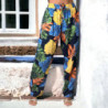 Pantalon palazzo marine imprimé tropical