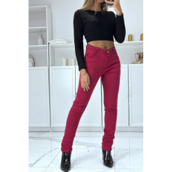 Jean slim bordeaux extensible avec poches et fermeture zip