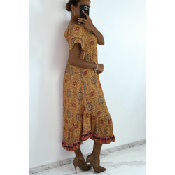 Robe longue moutarde à manches courtes et imprimé coloré