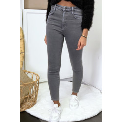 Jeans gris en taille haute très extensible avec poches