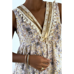 Robe d'été bleue à imprimé coloré et crochet style bohème