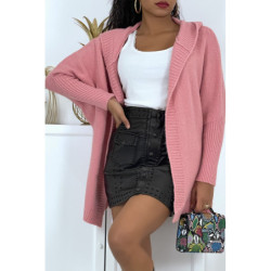 Gilet épais rose à capuche et manches chauve-souris