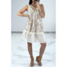 Robe d'été beige à imprimé coloré et crochet style bohème