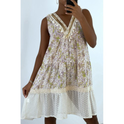 Robe d'été beige à imprimé coloré et crochet style bohème